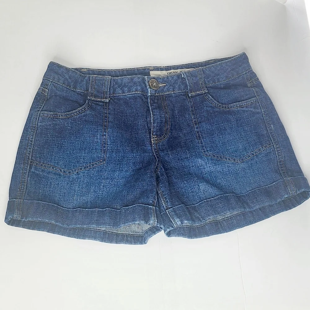 DKYN Jeans Women Cuffed Denim Dark Wash Blue Mid Rise Short Size 12 - Picture 2 of 6